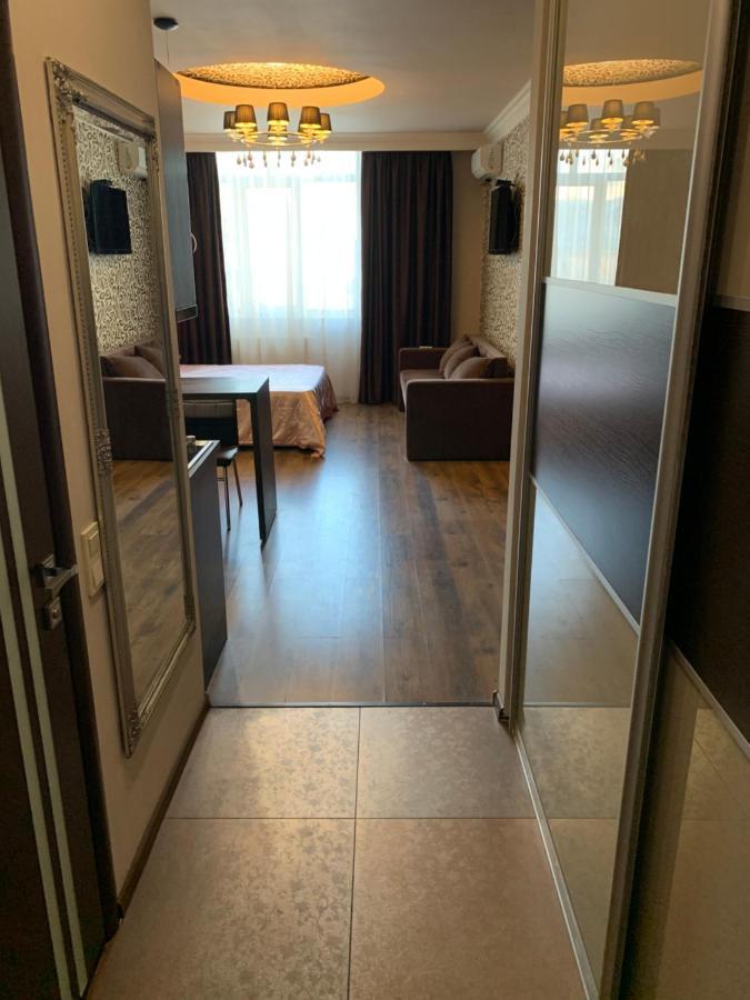 Apartment Elegant Киев Екстериор снимка