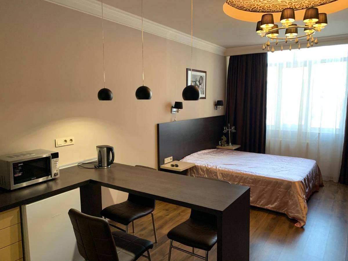 Apartment Elegant Киев Екстериор снимка
